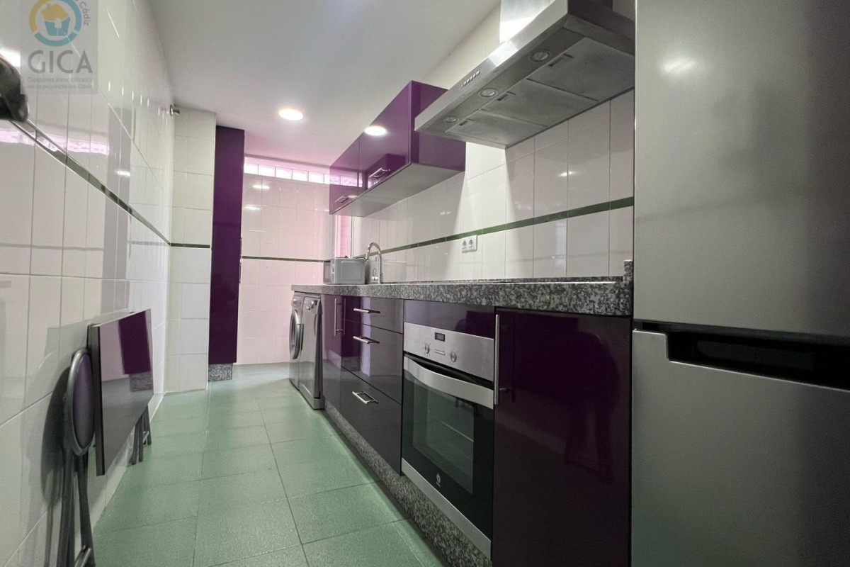 Sale of apartment in The Reconquista - The Expansion, Algeciras
 photo 2
