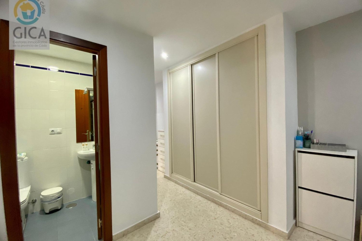 Sale of apartment in The Reconquista - The Expansion, Algeciras
 photo 4