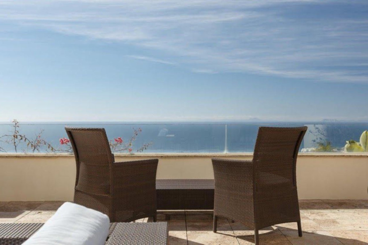 Venta de duplex en , Marbella photo 2