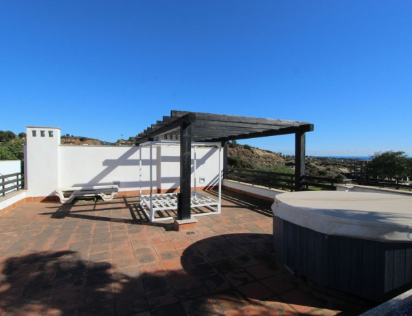 Semi-detached house for sale in  Las Chapas-El Rosario , Marbella photo 4