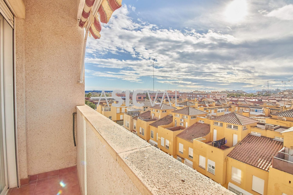 Duplex sale in , Benetuser photo 2