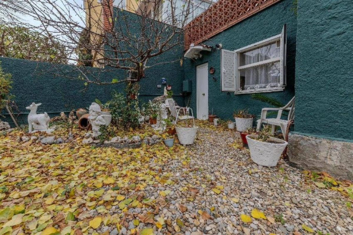 Venta de chalet adosado en La Creu de Barberà - Avinguda - Eixample , Sabadell photo 1