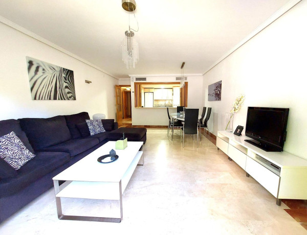 Apartment for sale in  Torrequebrada , Benalmádena photo 3