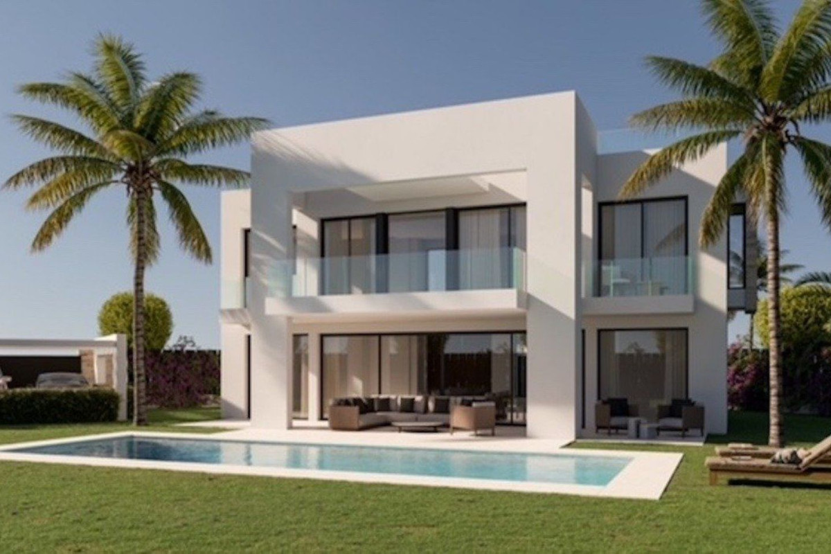 Venta de chalet independiente en Benamara - Atalaya, Estepona
 photo 2
