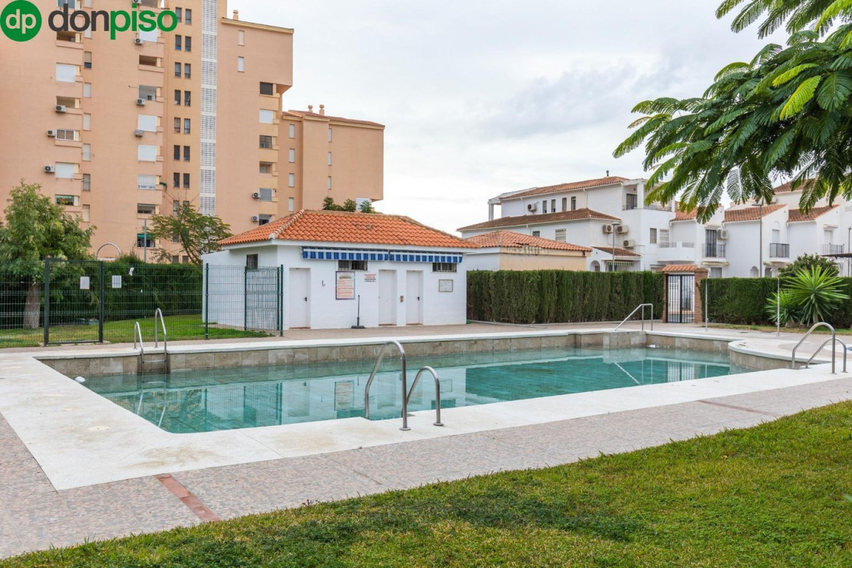 Venta de piso en Calle Cometa Halley, Motril
 photo 2