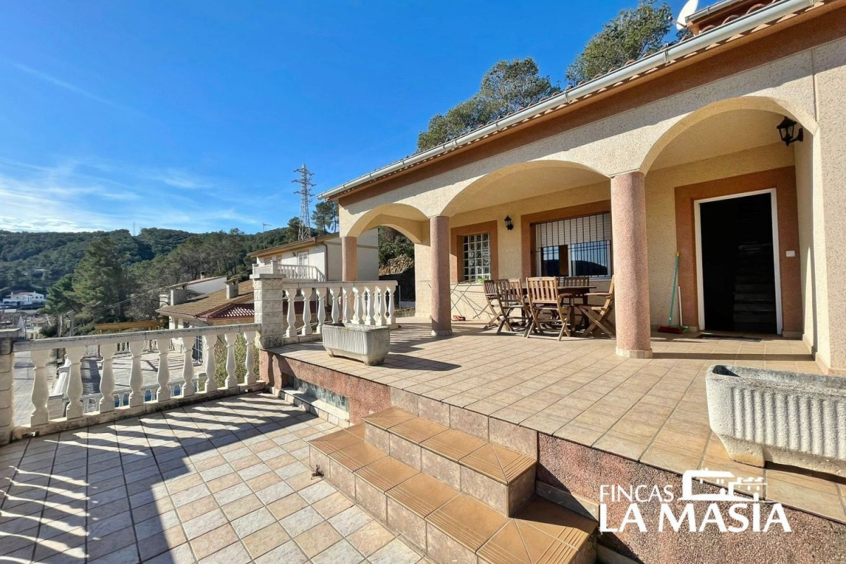 Venta de chalet independiente en Mas Milà, Olivella
photo 2