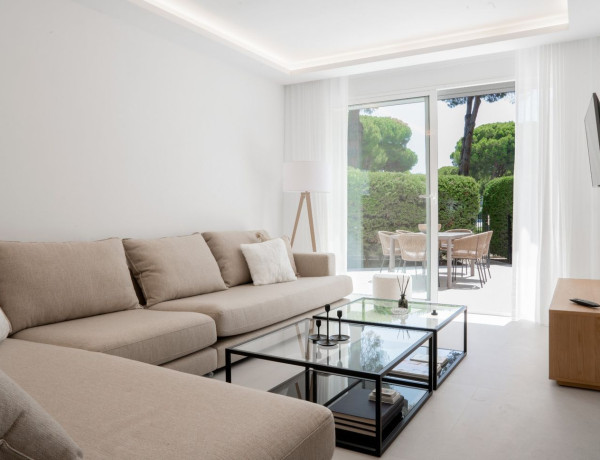 Semi-detached house for sale in  Benamara - Atalaya , Estepona photo 4