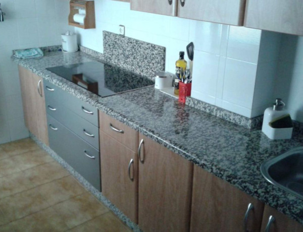 Apartment for sale in Calle Ávila, Albacete thumbnail 2