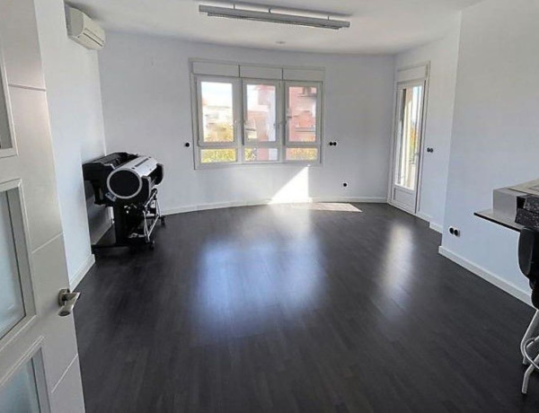 Apartment for sale in Calle Bernardo Goig, Albacete thumbnail 2