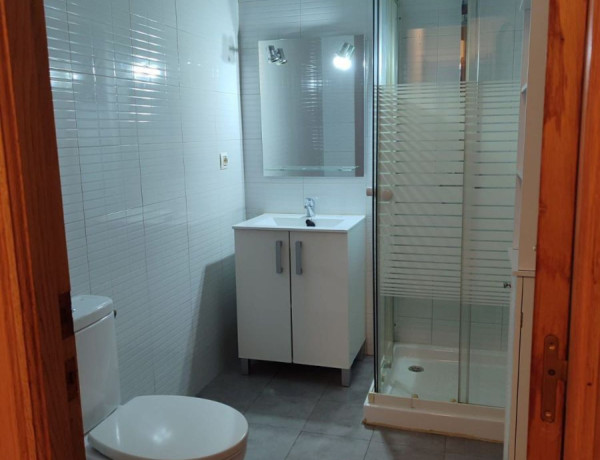 Apartment for sale in Pasaje Escritor, Albacete photo 1