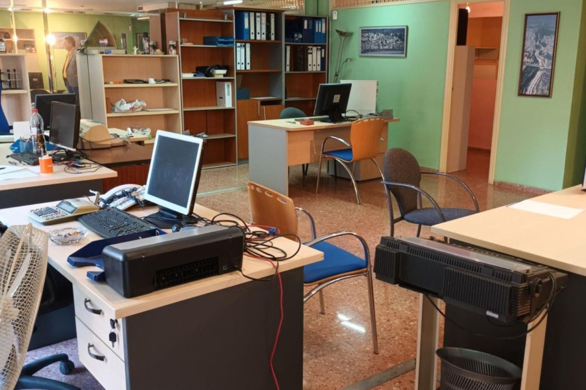 Office sale in Elche City , Elche / Elx photo 3