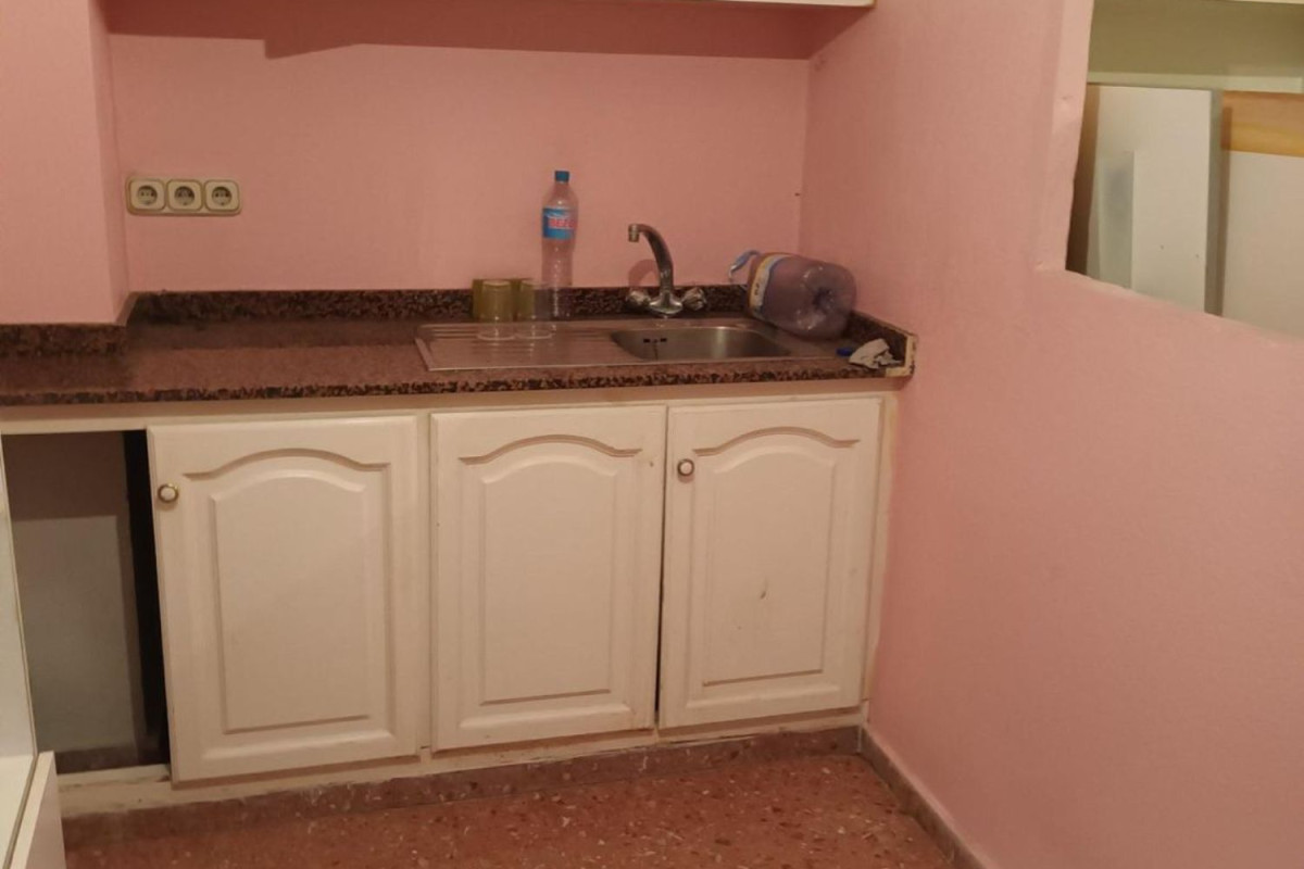 Office sale in Elche City , Elche / Elx photo 5