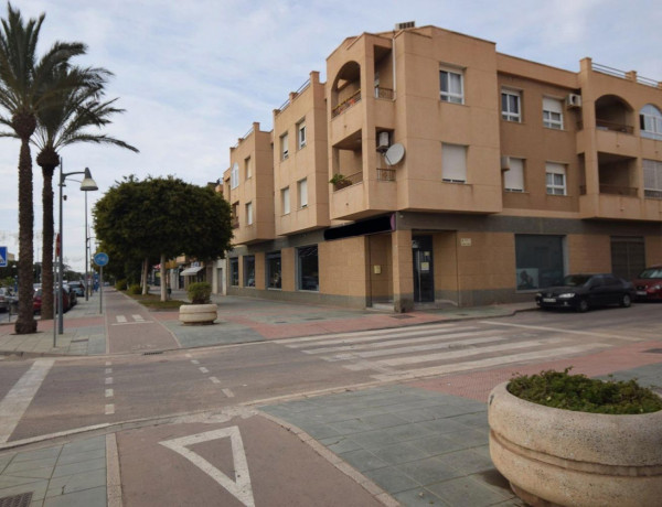 Local en venta en Santa María del Águila photo 1