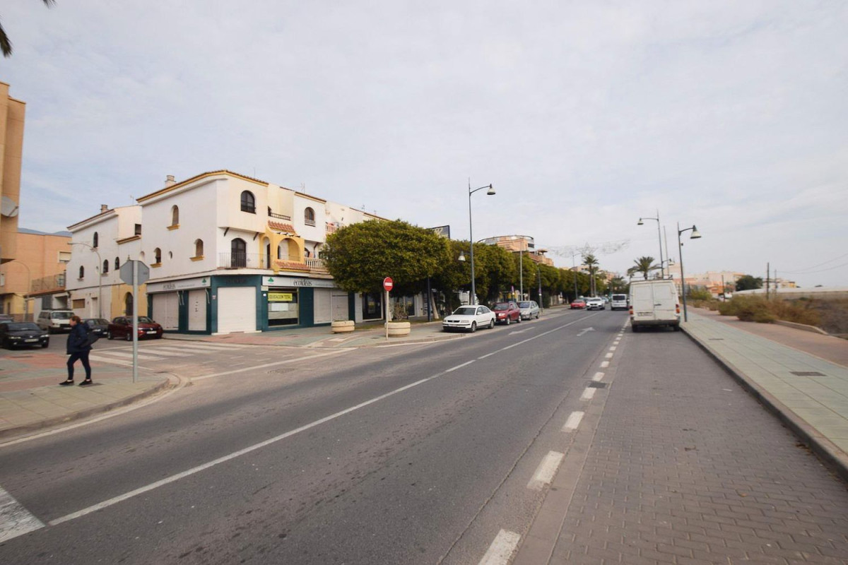 Propiedades en venta y alquiler en España photo 5