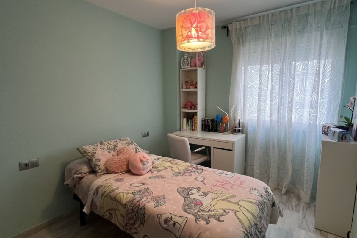 Venta de piso en San Pedro de Alcántara, Marbella
photo 3