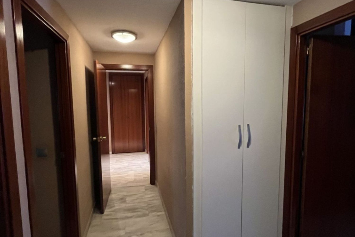 Venta de piso en San Pedro de Alcántara, Marbella
photo 4