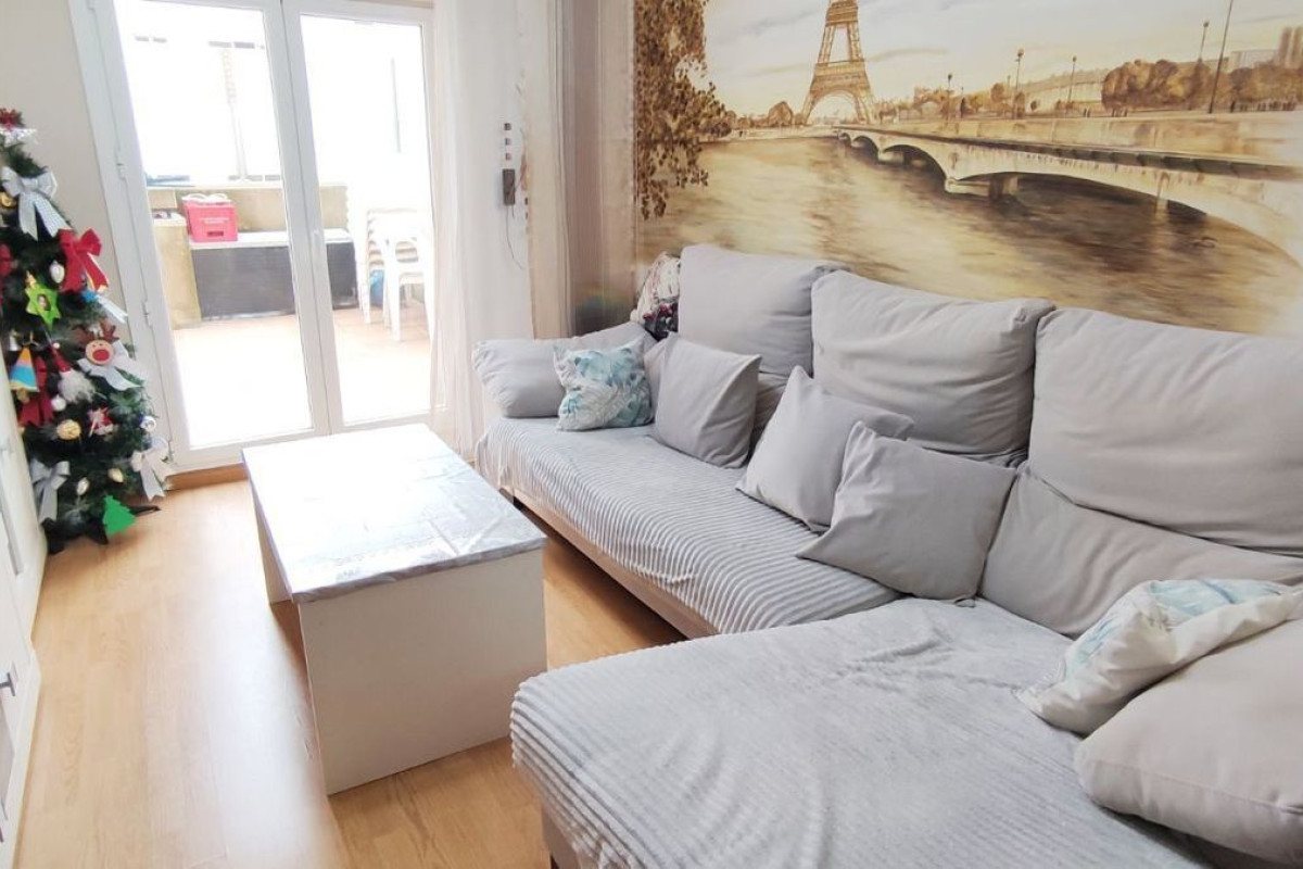 Продажа квартиры на Calle Cervantes, Бургос
photo 1