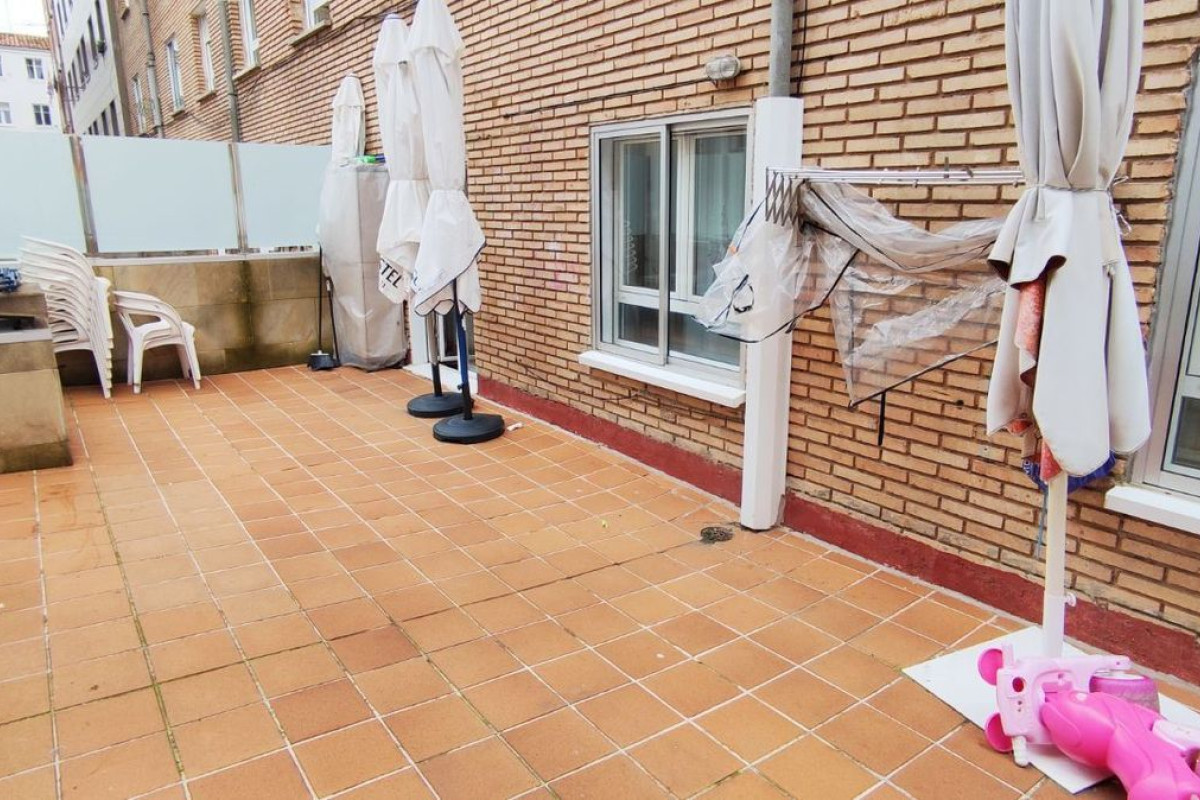 Продажа квартиры на Calle Cervantes, Бургос
photo 3