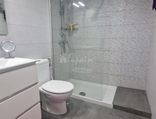 Piso en venta en Avenida San Francisco, Arona thumbnail 1
