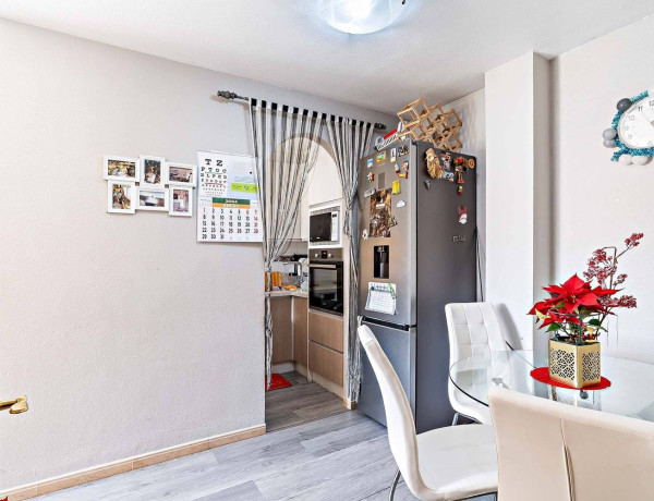 Продажа квартиры в  Bulevar Ciudad de Vícar, Vícar photo 3