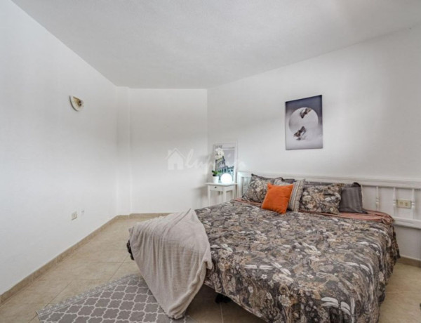 Piso en venta en  Avenida Juan Carlos I, Arona photo 4