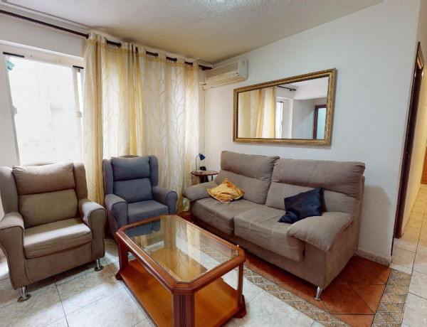 Продажа квартиры в Ciudad Jardín , Distrito Ciudad Jardín thumbnail 1