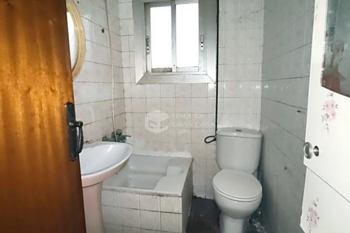 Sale of apartment in Congost - Can Gili - Estació del Nord, Granollers
photo 1
