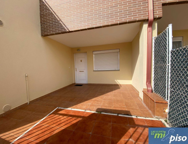 Semi-detached house for sale in , Laguna de Duero thumbnail 2
