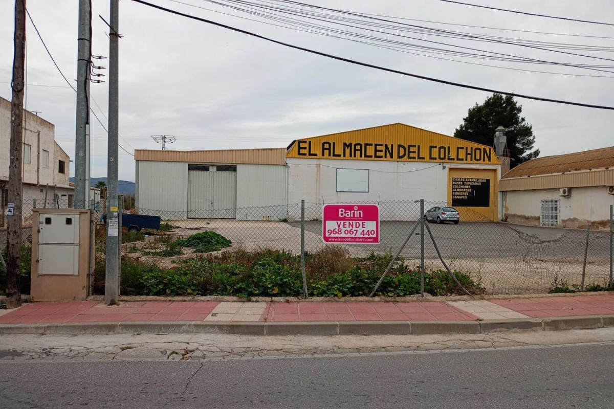 Propiedades en venta y alquiler en España photo 2