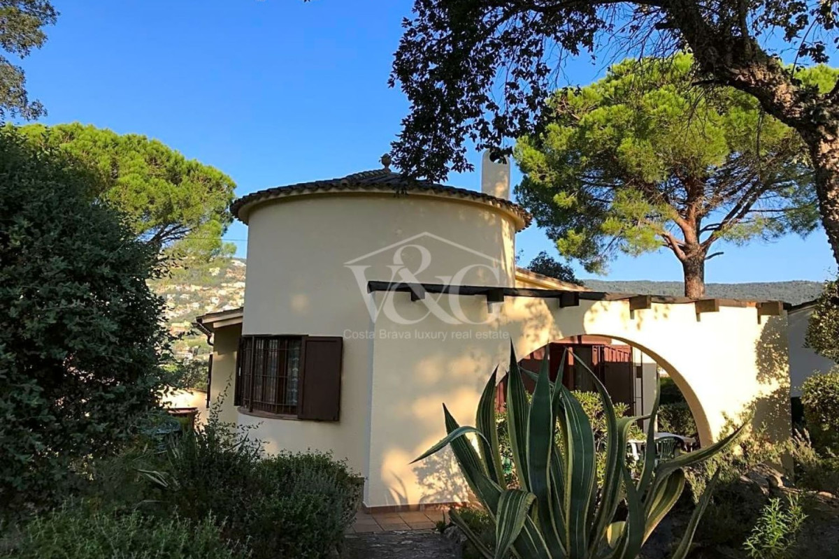Sale of independent chalet in Calle Mas Pallí, Calonge
 photo 5