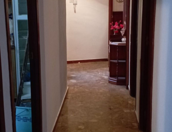 Piso en venta en Avdª. Compostilla Ponferrada (León), 33, Ponferrada thumbnail 2