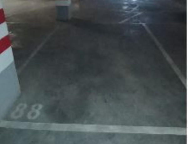 Продается гараж по адресу  Calle Paletina, 9 , Sevilla photo