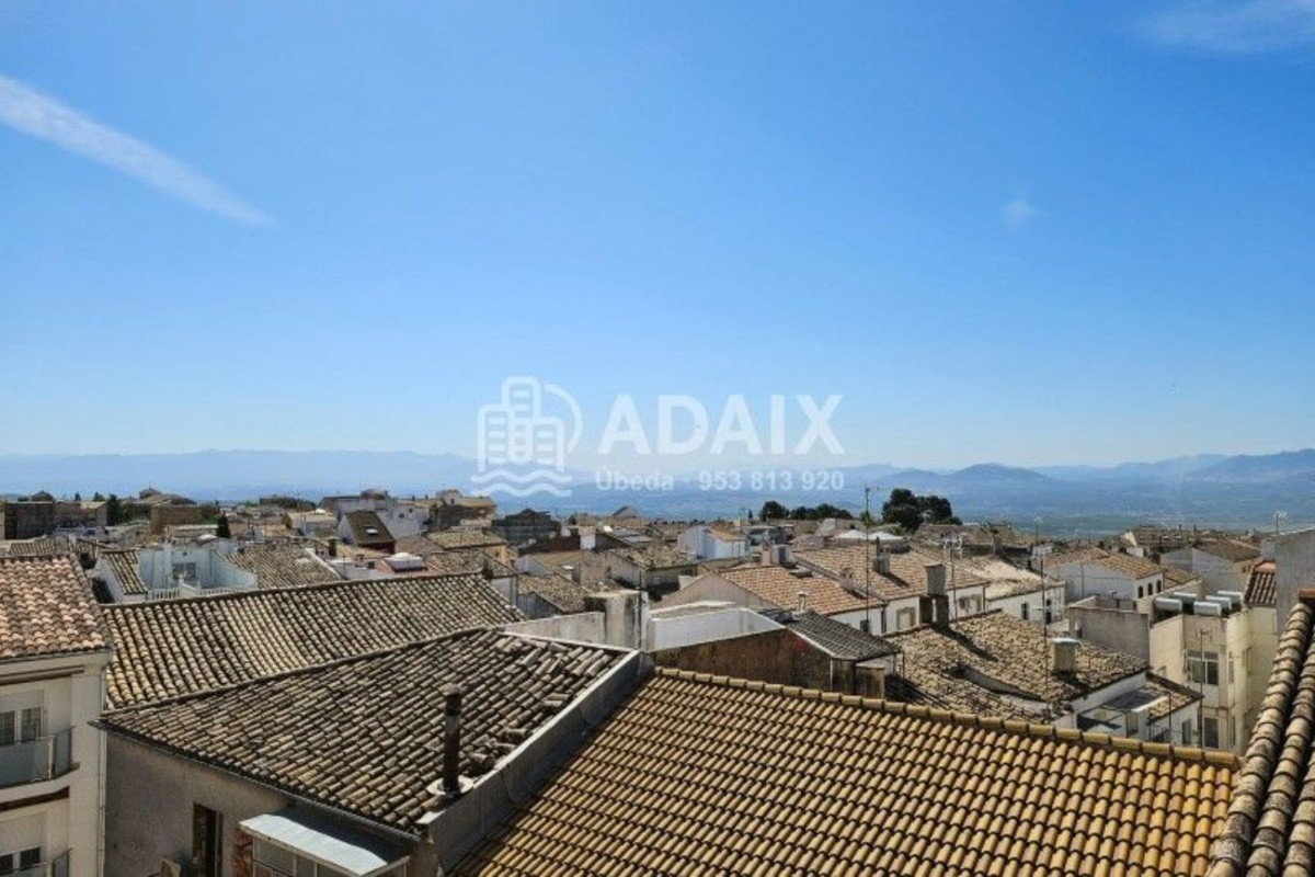 Piso en venta en calle de los Canos s/n, Уэбеда
photo 1