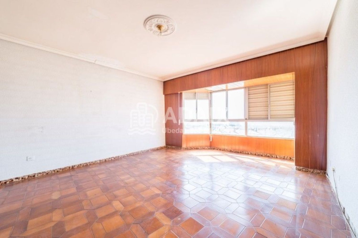 Piso en venta en calle de los Canos s/n, Уэбеда
photo 3