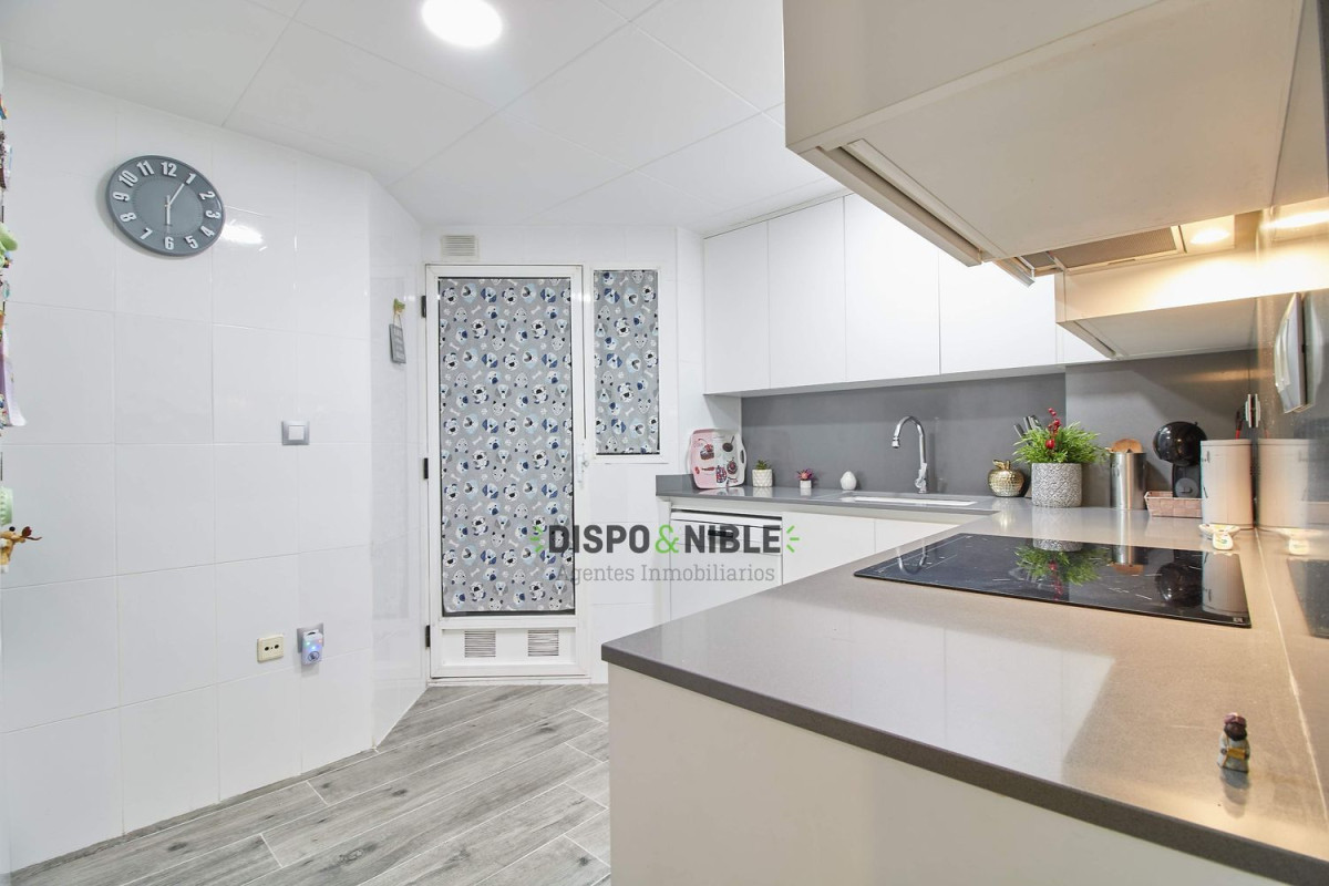 Piso en venta en Benetusser, Бенетуссер
 photo 2