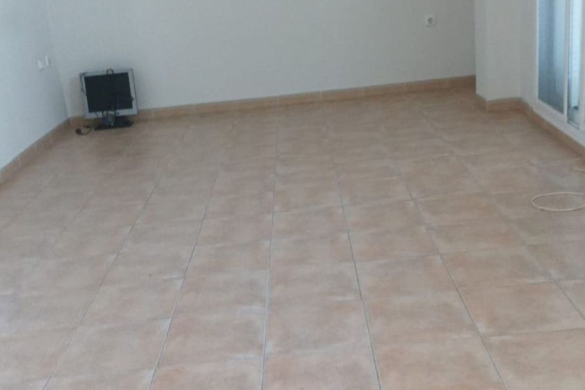 Продажа квартиры на Лобрес, Салобреña
photo 2