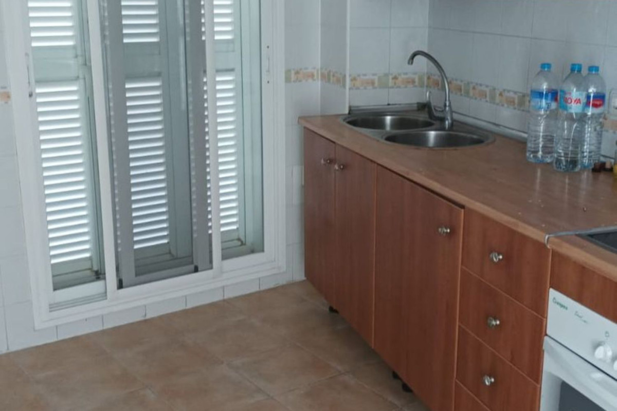 Продажа квартиры на Лобрес, Салобреña
photo 3