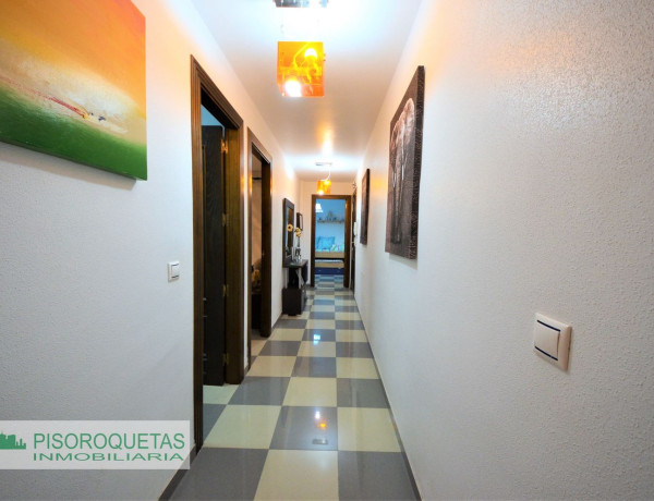 Piso en venta en Copernico, Roquetas de Mar thumbnail 2
