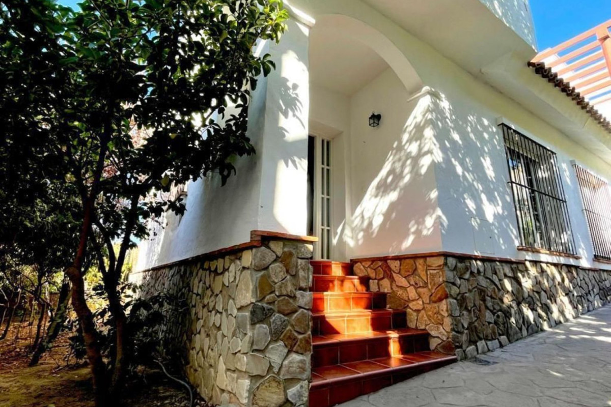 Sale of townhouse in , Benalup photo 3
