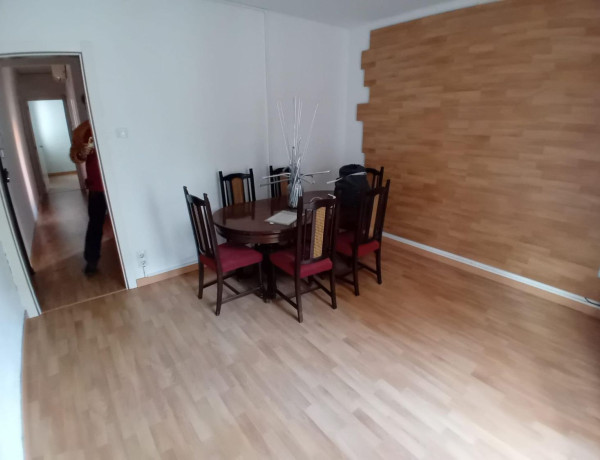 Piso en venta en Centre Històric , Lleida thumbnail 1