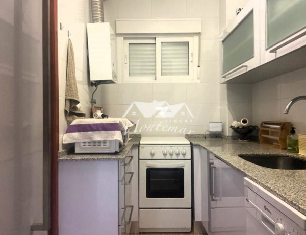 Apartment for sale in Calle de la U, Águilas thumbnail 2