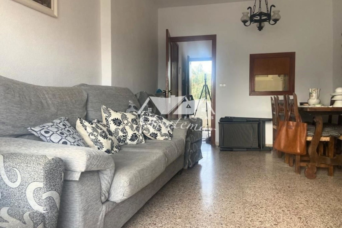 Sale of apartment in Calle de la U, Águilas
photo 5