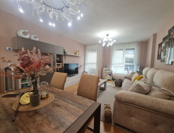 Piso en venta en  Bulevar de Mariturri Kalea, Vitoria-Gasteiz photo 1