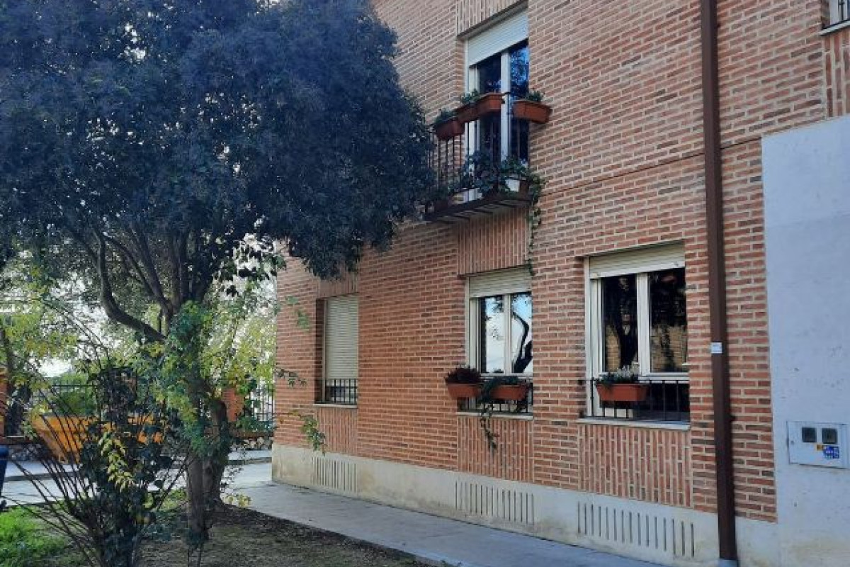 Venta de chalet adosado en , Simancas photo 2
