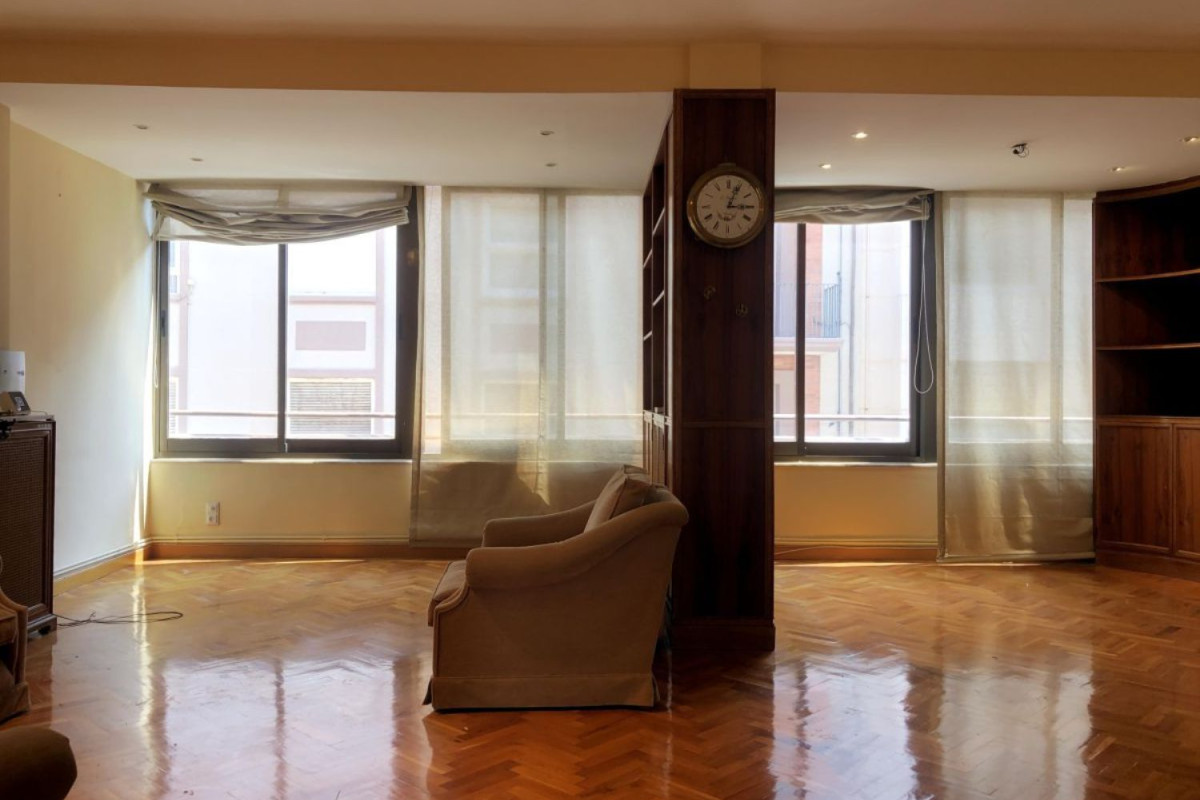Продажа квартиры на Calle d'Asensi, 4, Кастельон-де-ла-Плана / Кастельо-де-ла-Плана
photo 1