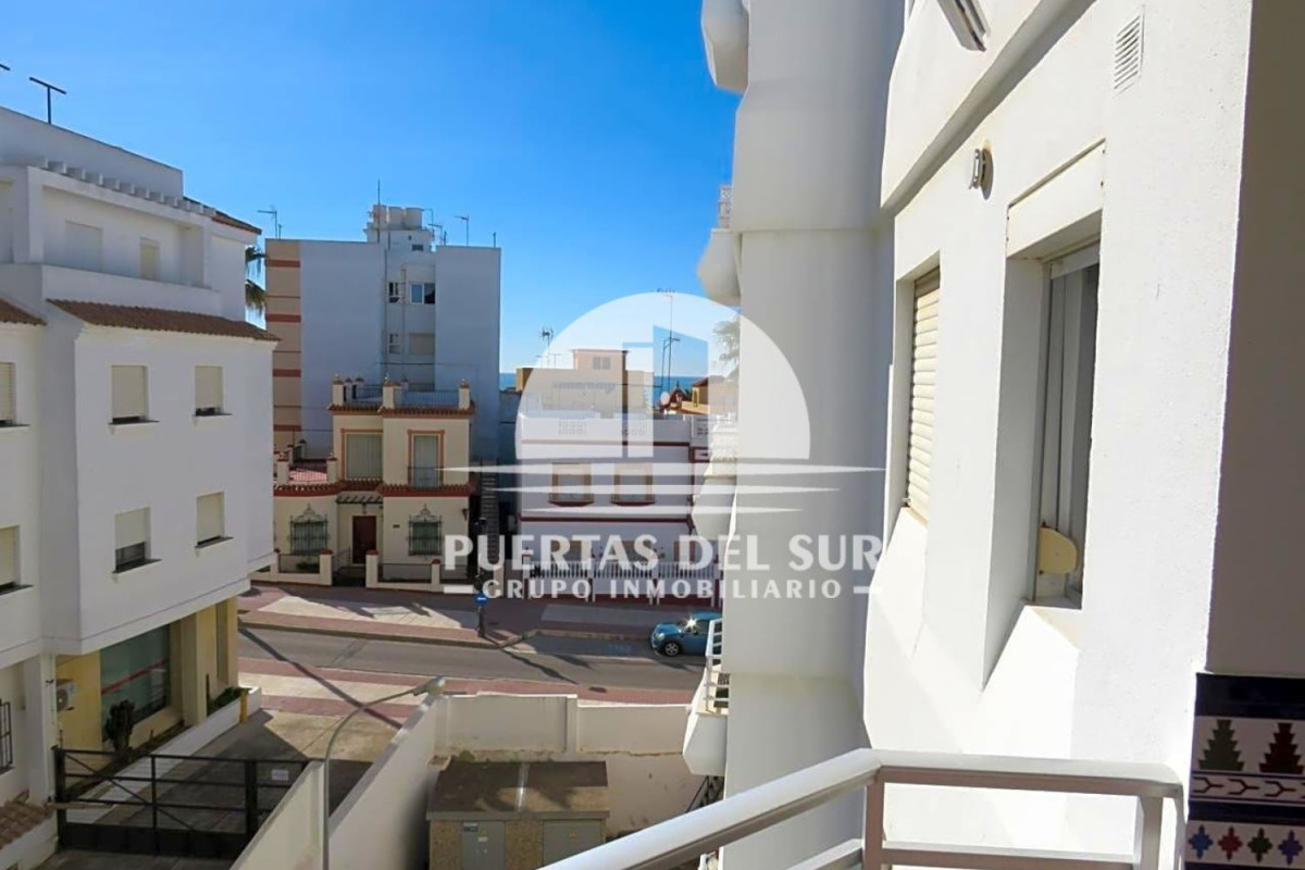 Sale of apartment in Calle Lora del Río, 2, Rota
photo 1