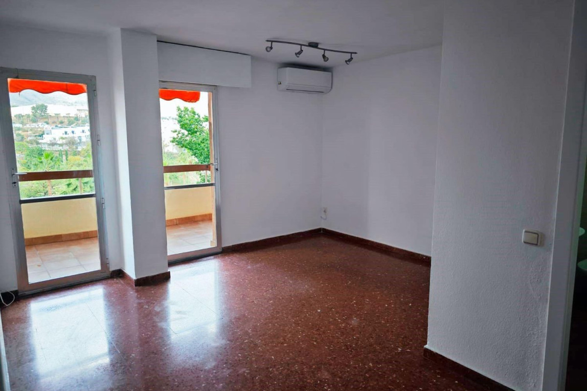 Sprzedaż mieszkania w Calle rio bergantes, Torremolinos
 photo 4