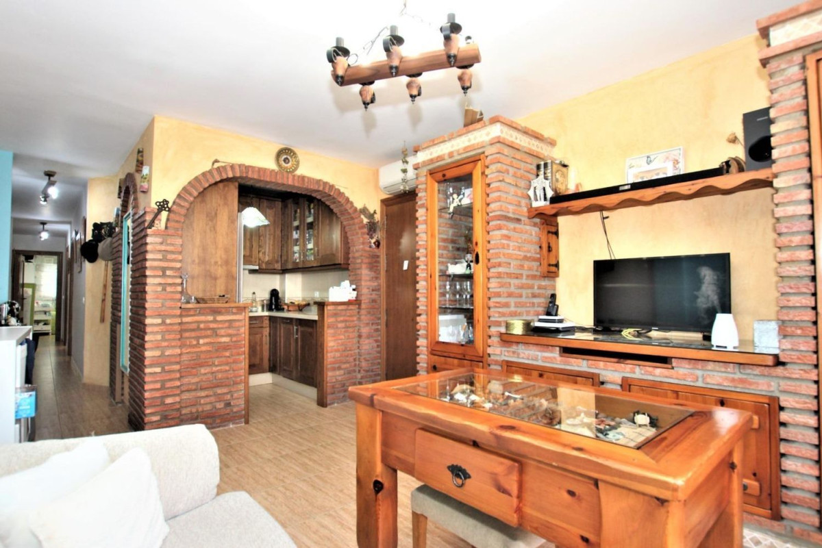 Sale of apartment in Center, Alhaurín de la Torre
 photo 2
