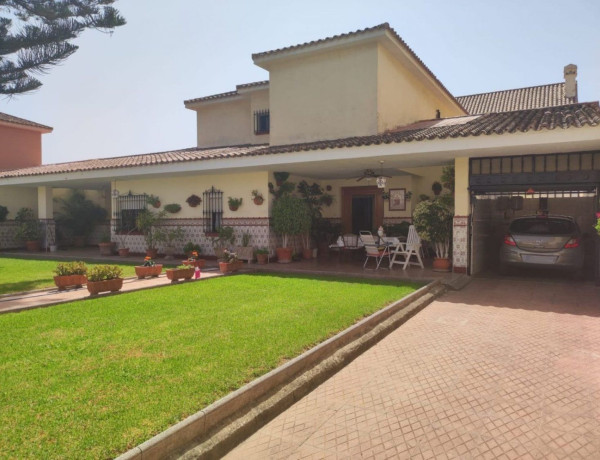 Коттедж на продажу в  El Rinconcillo - San José Artesano , Algeciras photo 3