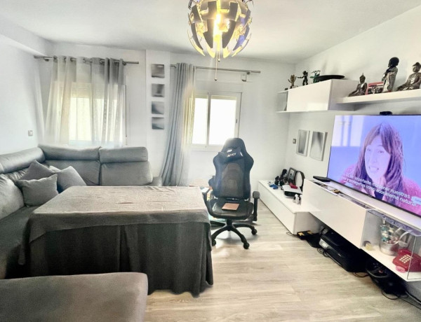 First floor for sale in  Avenida del Carmelo, Torremolinos photo 3
